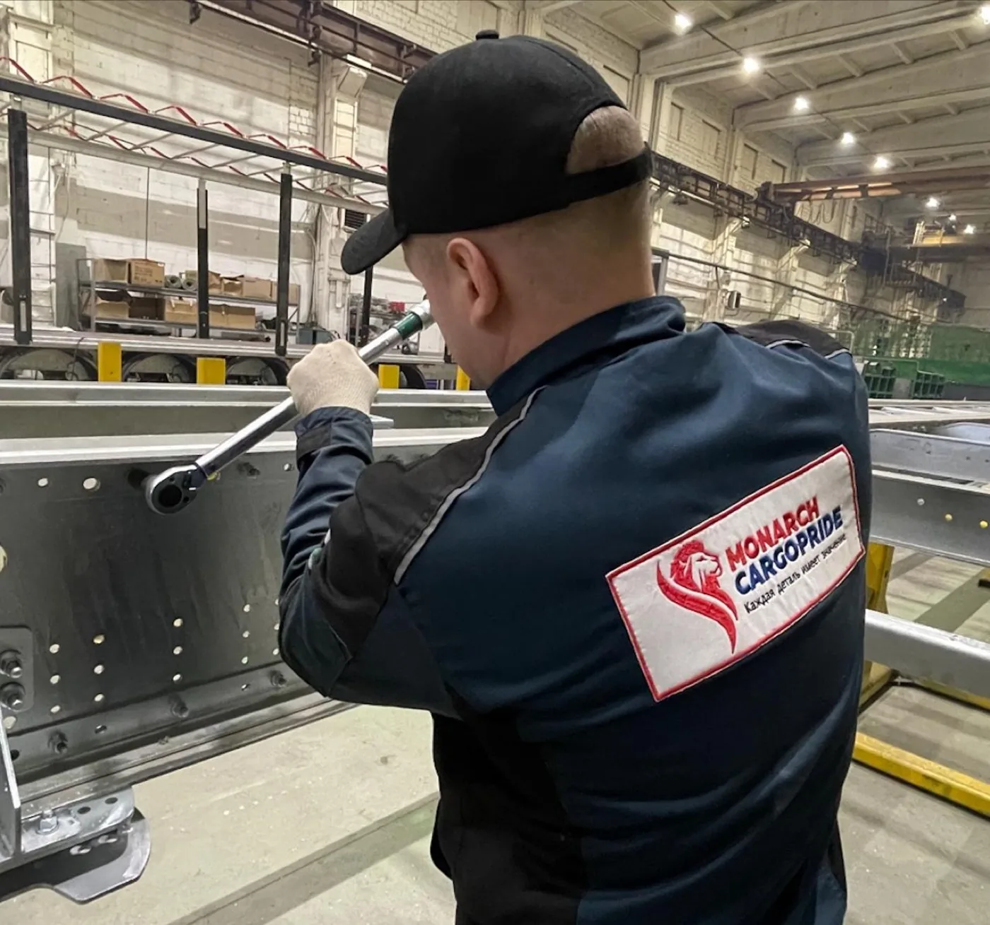 Сборка полуприцепа MONARCH